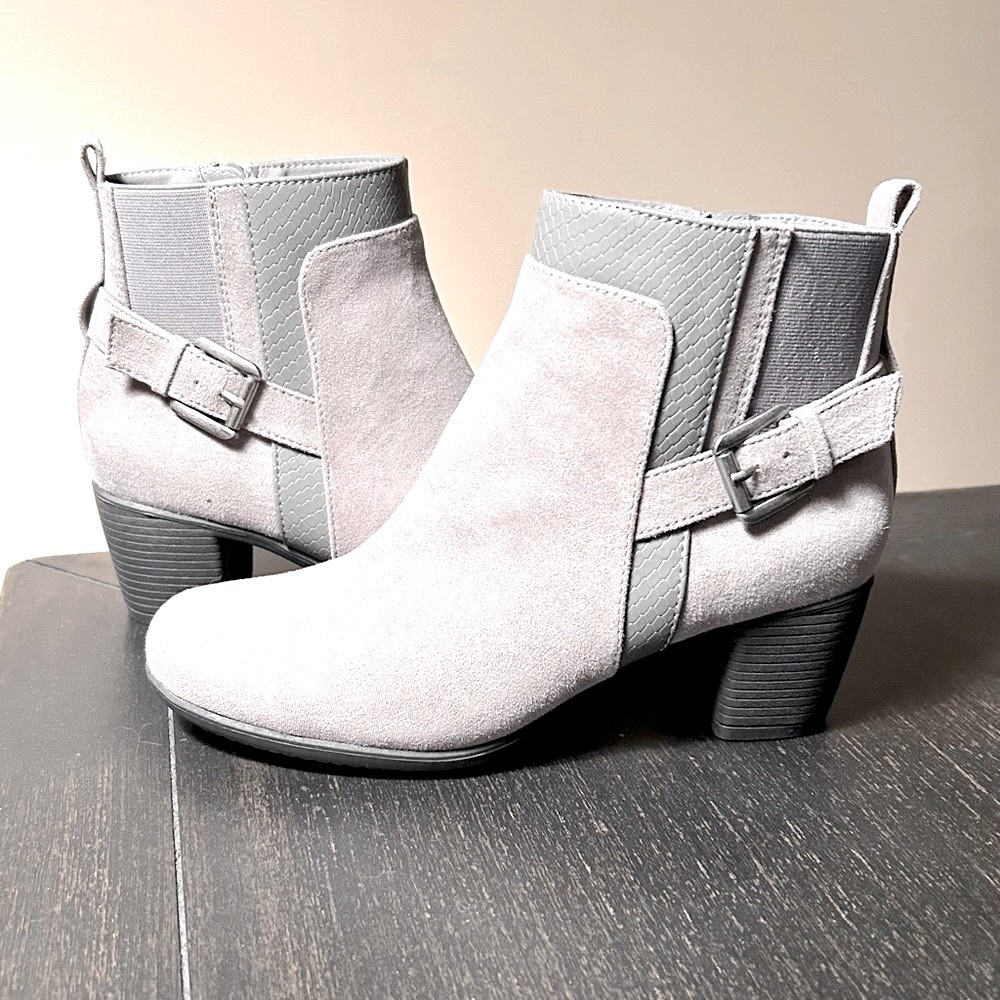 Croft and Barrow Boots (6.5) NWT